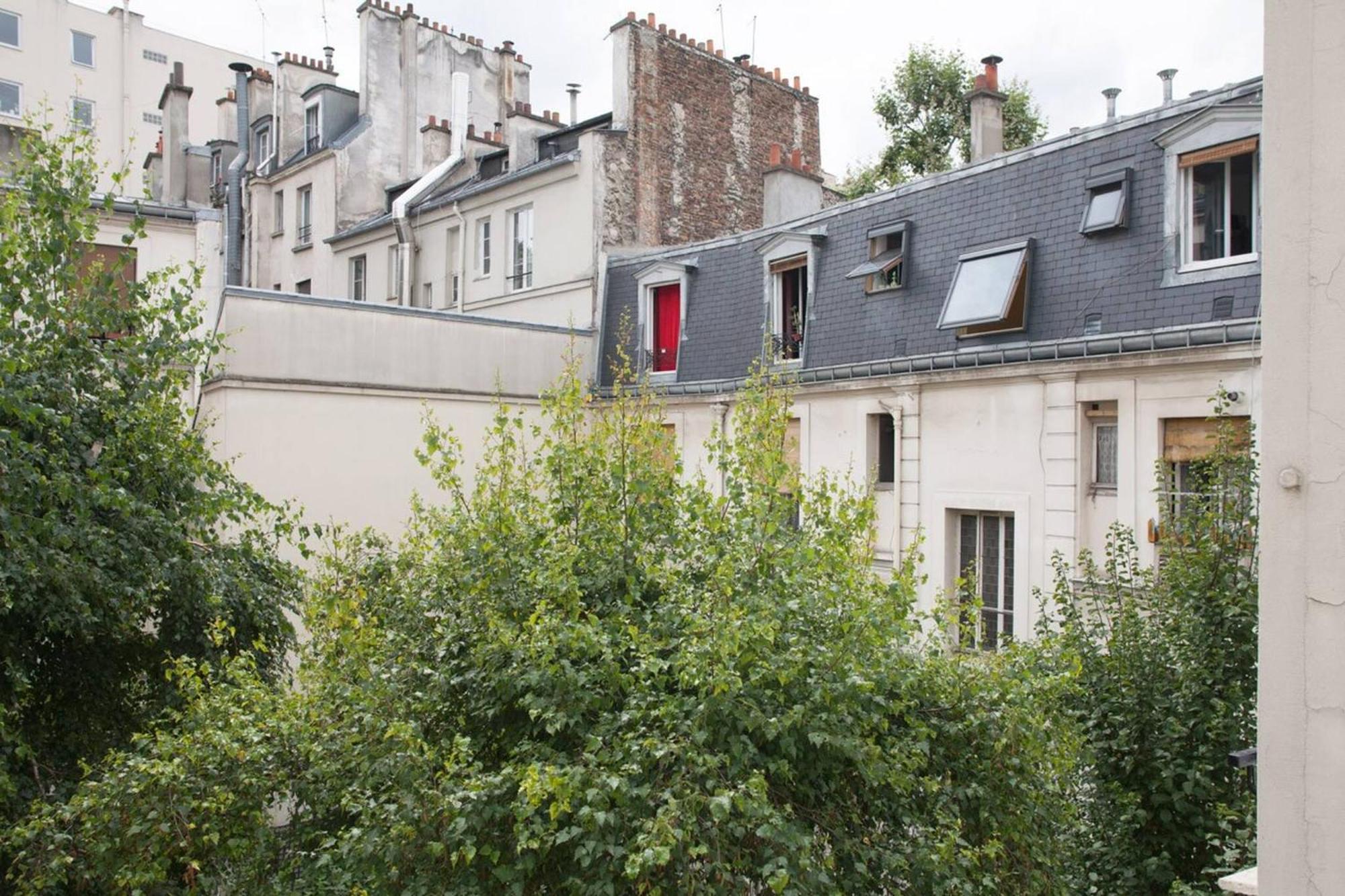 So Cute 55m2 And Quiet With A Courtyard Garden Apartment